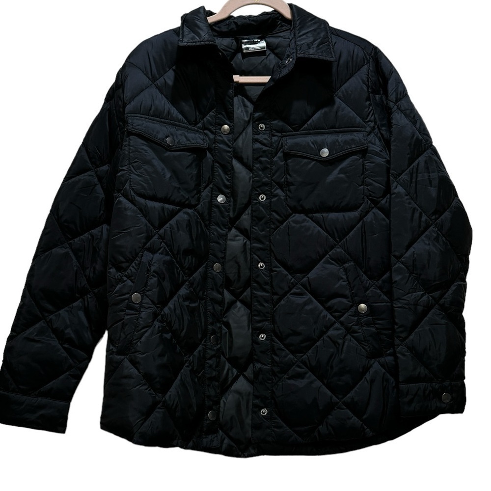 BNWOT 32° Heat Black Puffer jacket Small